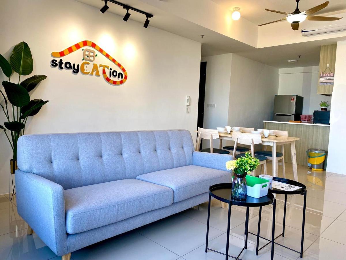 Tropicana 218 Macalister Sea & City View By Staycation Homestay George Town Extérieur photo